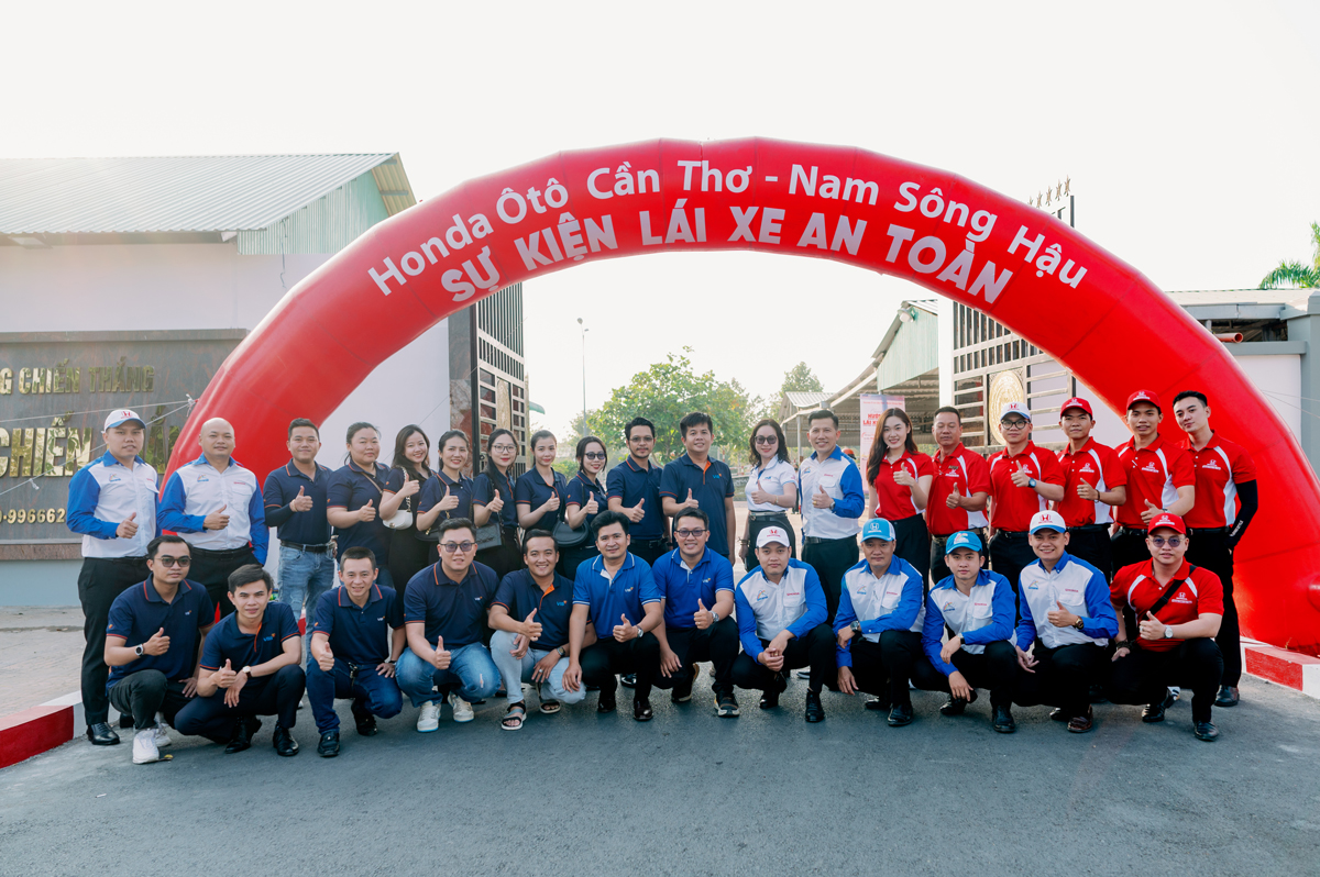Honda Ôtô Cần Thơ - Nam Sông Hậu, Honda Việt Nam và đối tác đồng hành cùng chương trình "Hướng dẫn lái xe an toàn năm 2024".